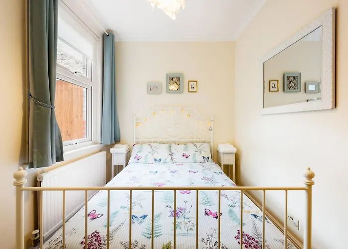 Bikki Apartments - 2 Bedroom